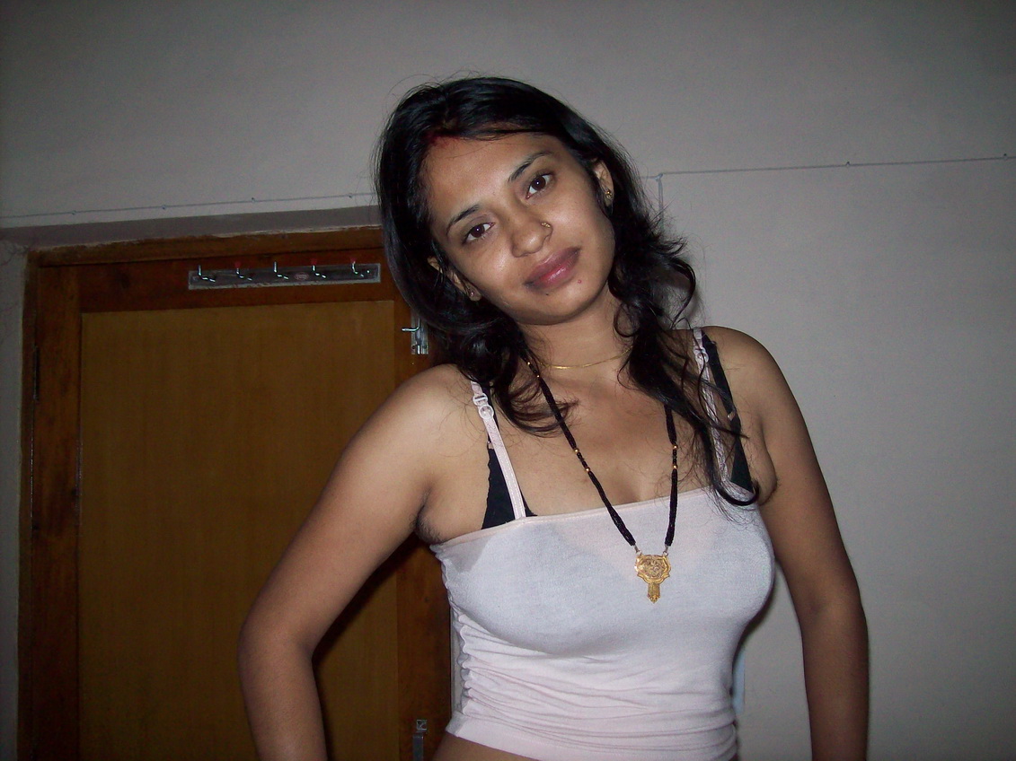 100 4944 Real Indian Gfs